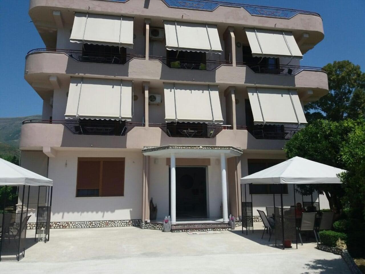 Edgar Hotel Radhime Exterior photo